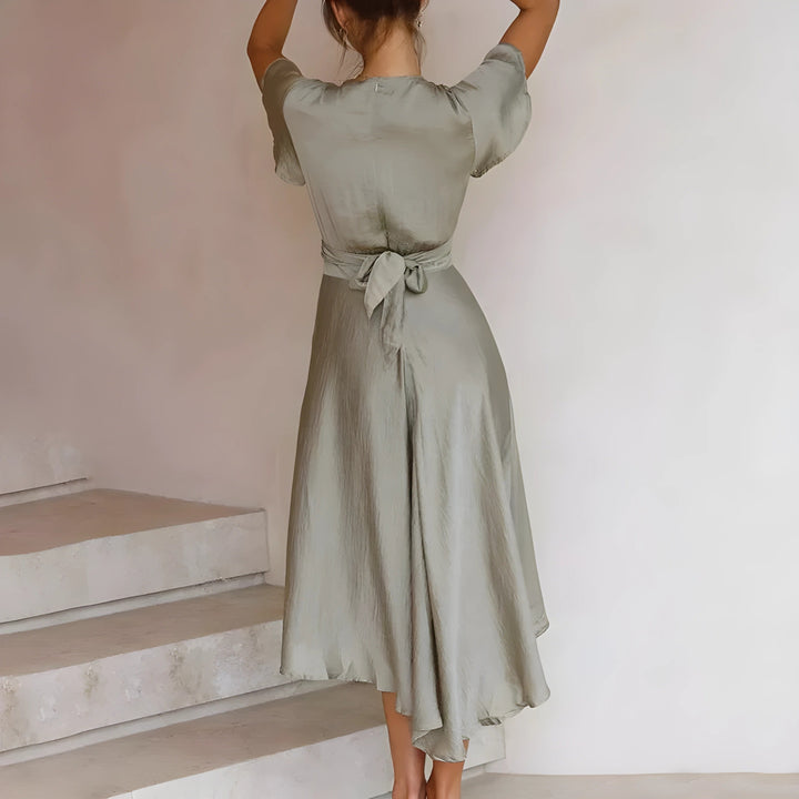 Elina™ | Sukienka midi z detalem w formie węzła