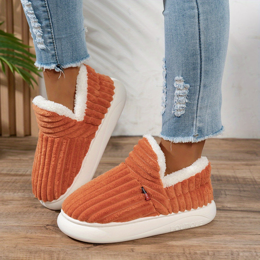 CozyStep – Przytulne kapcie domowe