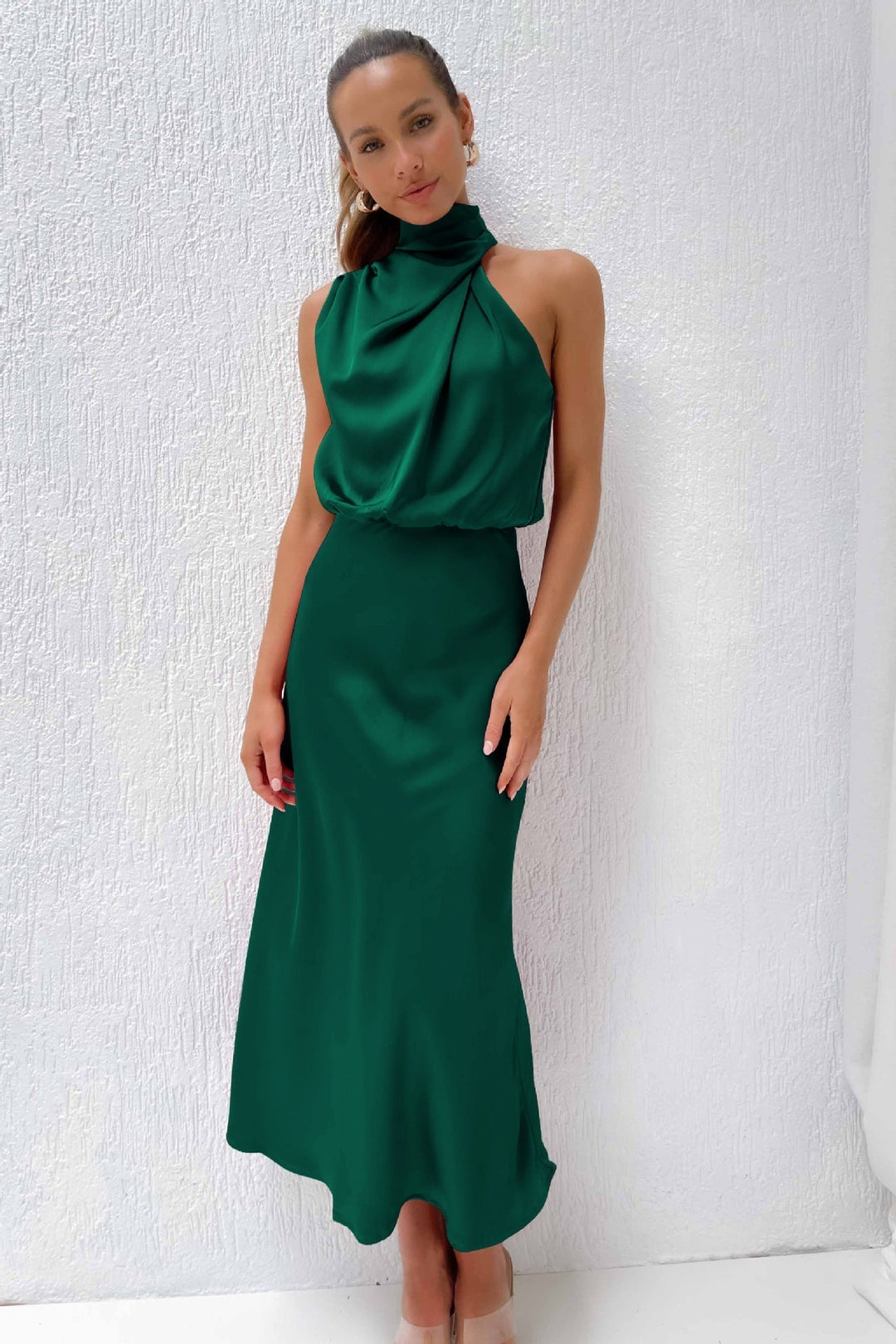 Lureva – Elegancka Długa Sukienka Damska Pracilla