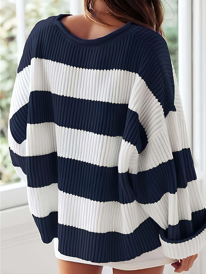 Dafne | Sweter w paski