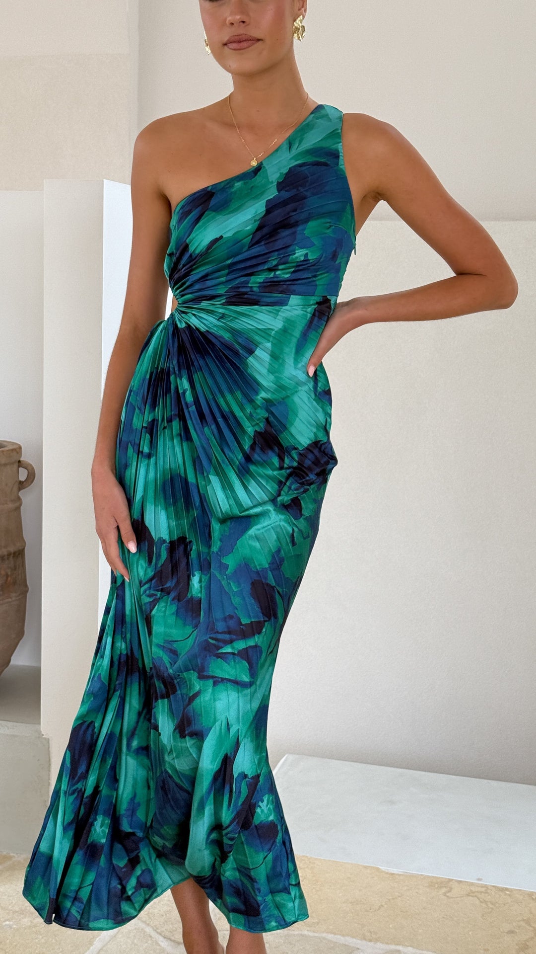 Sienna – Elegancka Sukienka Maxi z Wycięciami