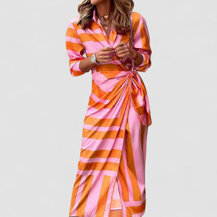Amira – Sukienka Typ Kopertowy dla Kobiet z Eleganckim Wzorem